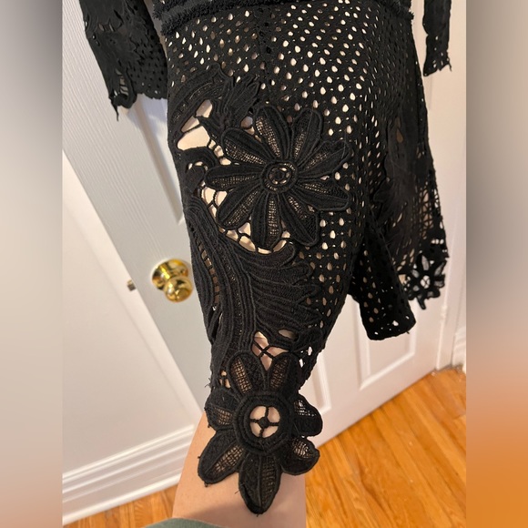 Saylor lace short romper - Picture 3 of 4